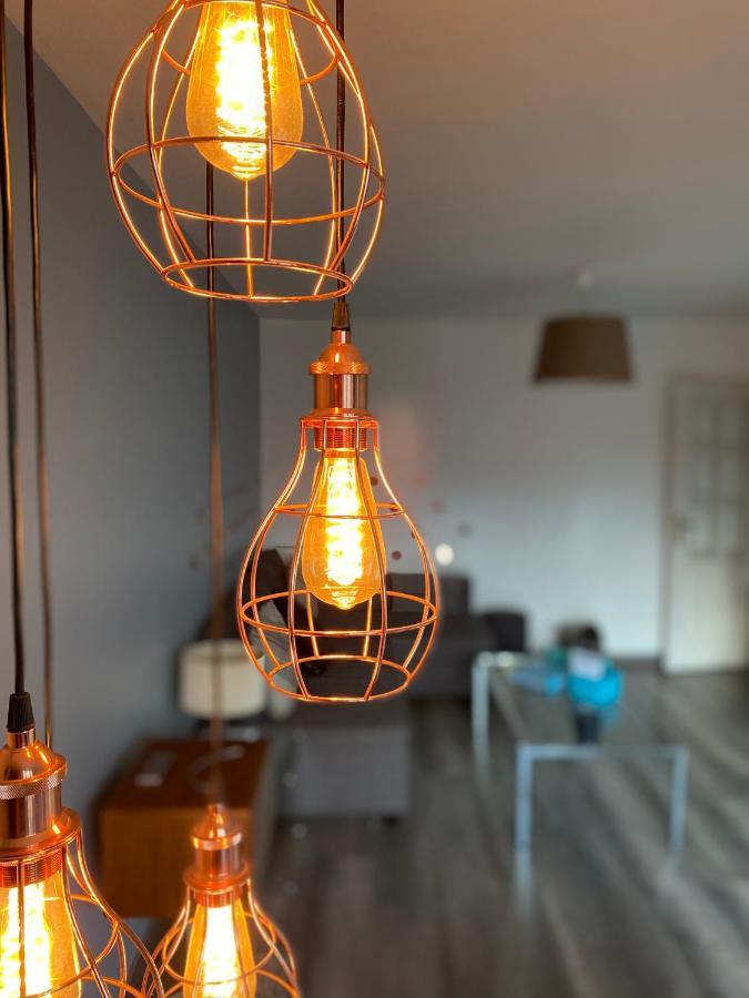 Tichnich Appartement - 2 Bedrooms - 1 Min Away From Train Station Annemasse Zewnętrze zdjęcie