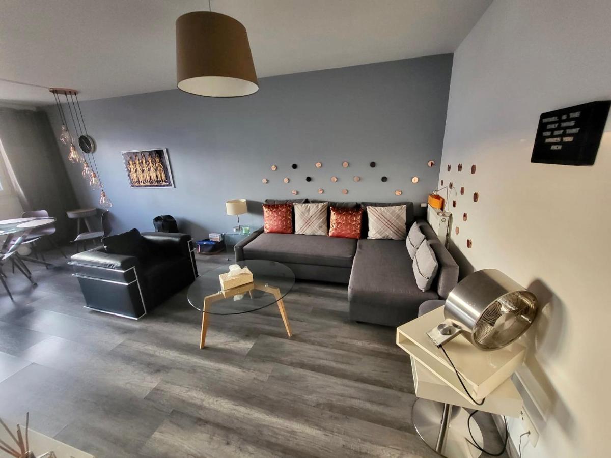 Tichnich Appartement - 2 Bedrooms - 1 Min Away From Train Station Annemasse Zewnętrze zdjęcie