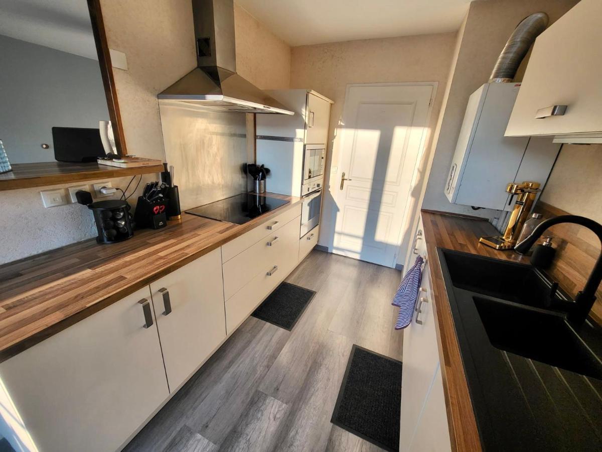 Tichnich Appartement - 2 Bedrooms - 1 Min Away From Train Station Annemasse Zewnętrze zdjęcie