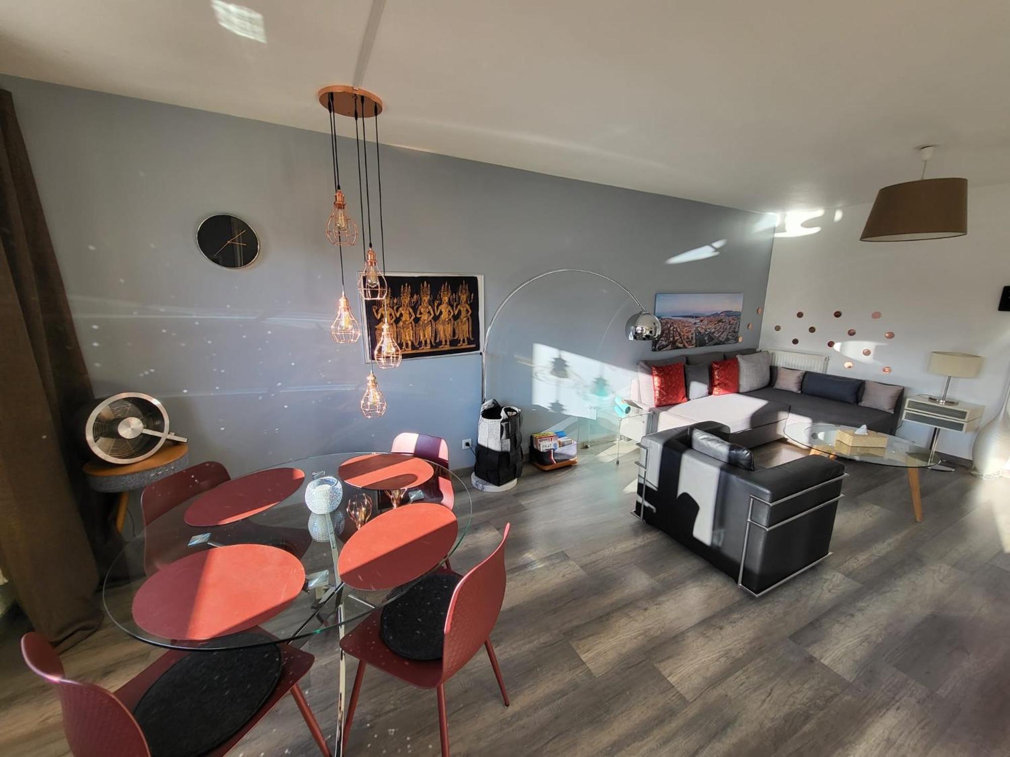Tichnich Appartement - 2 Bedrooms - 1 Min Away From Train Station Annemasse Zewnętrze zdjęcie
